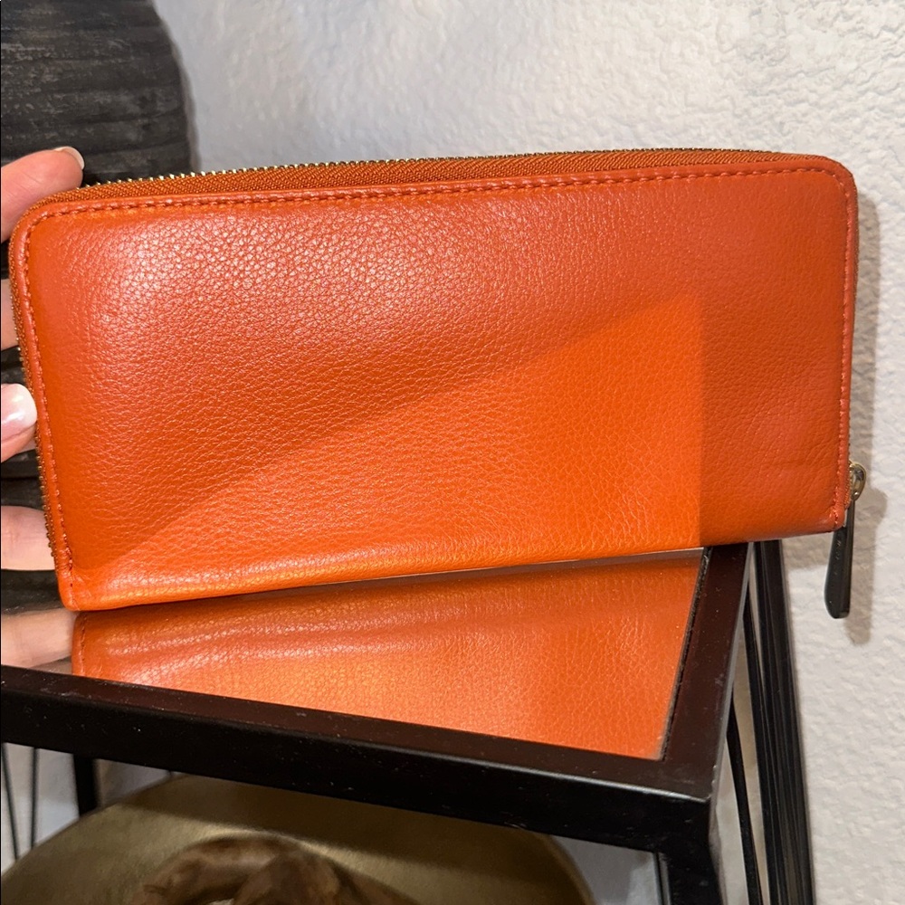 Michael Kors Tangerine Leather Wallet with Gold Accents - Picture 4 of 7
